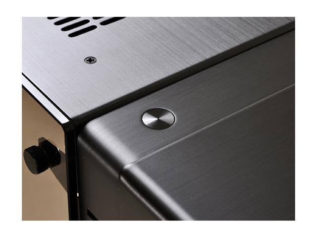 Black ATX Mid Chassis C16095