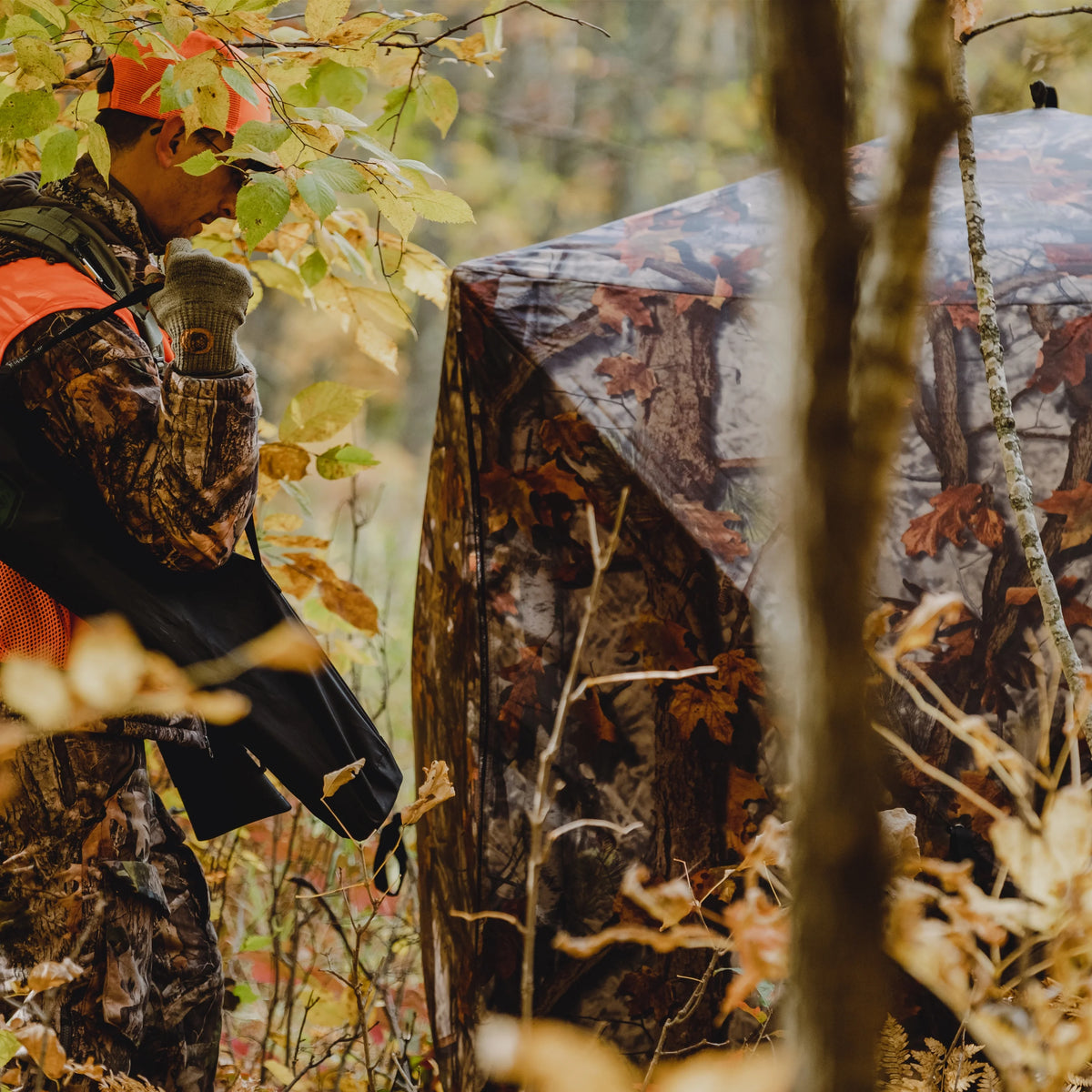 Portable Hub Blind, 2-Person, Woodland P411550