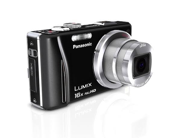 Black 14.1MP Digital Camera J4306