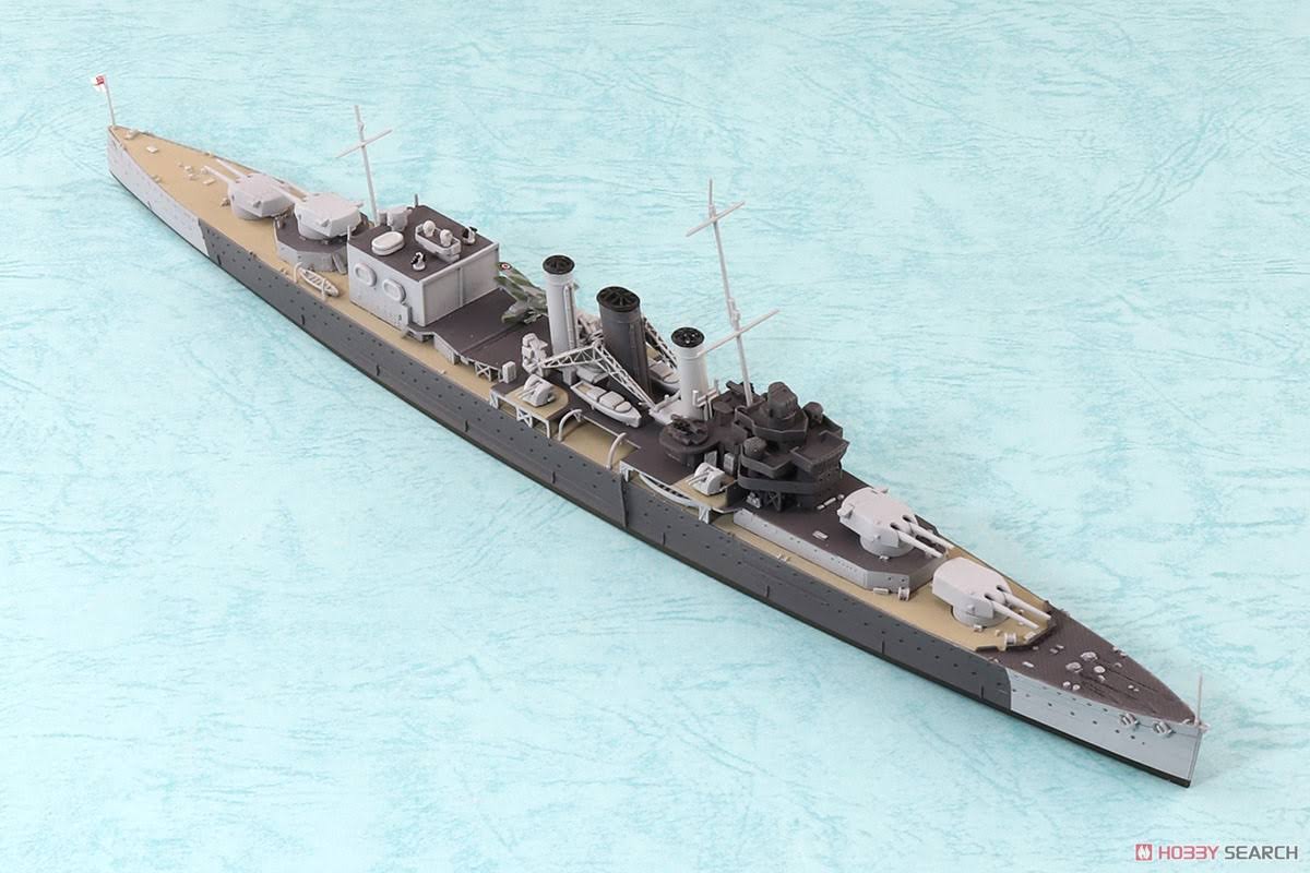 1/700 Scale Royal Navy Heavy Cruiser HMS Cornwall Kit N3605