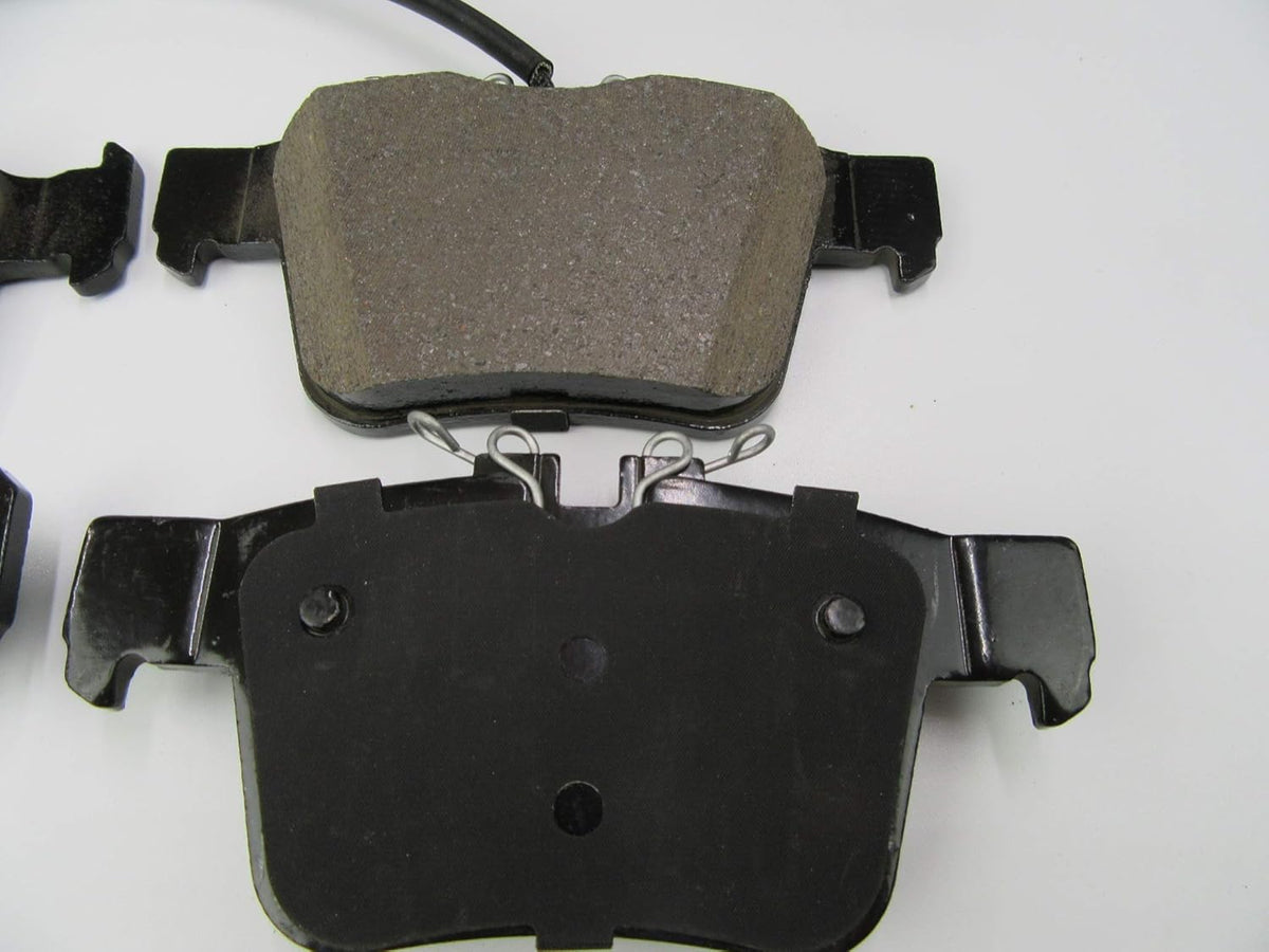 TopEuro replacement front and rear brake pads for Levante Base LOW DUST N51487