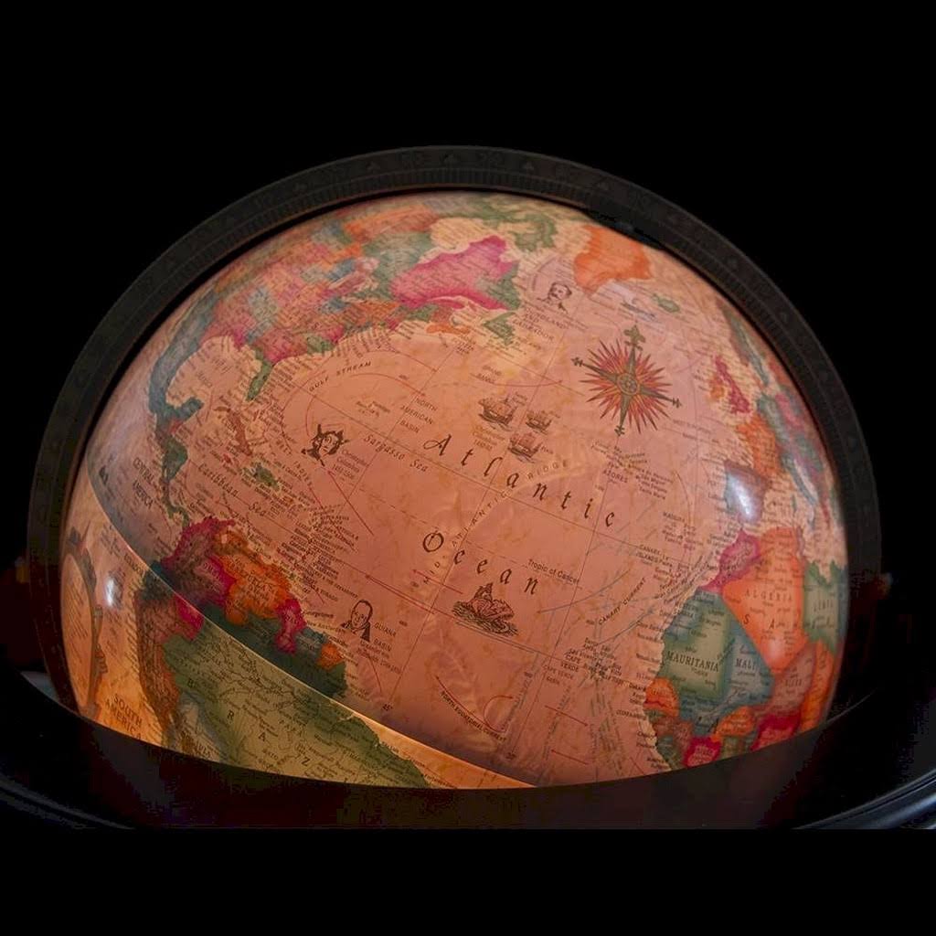 Illuminated Floor Globe D471