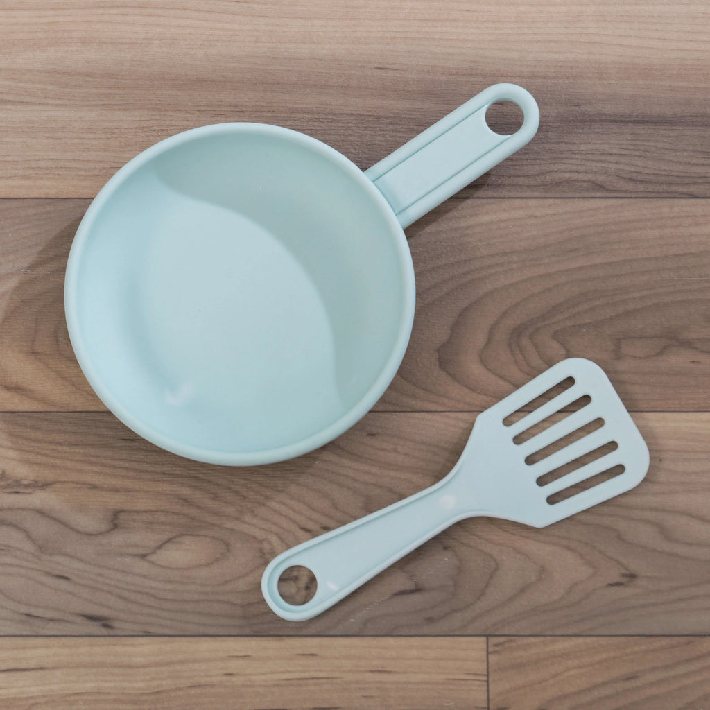 Wooden Tabletop Kitchen with Removable Legs B9021