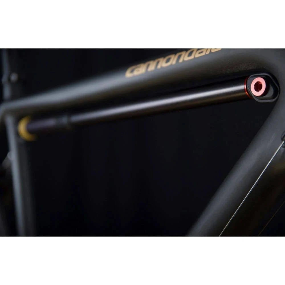 Black Frame Pump R3264