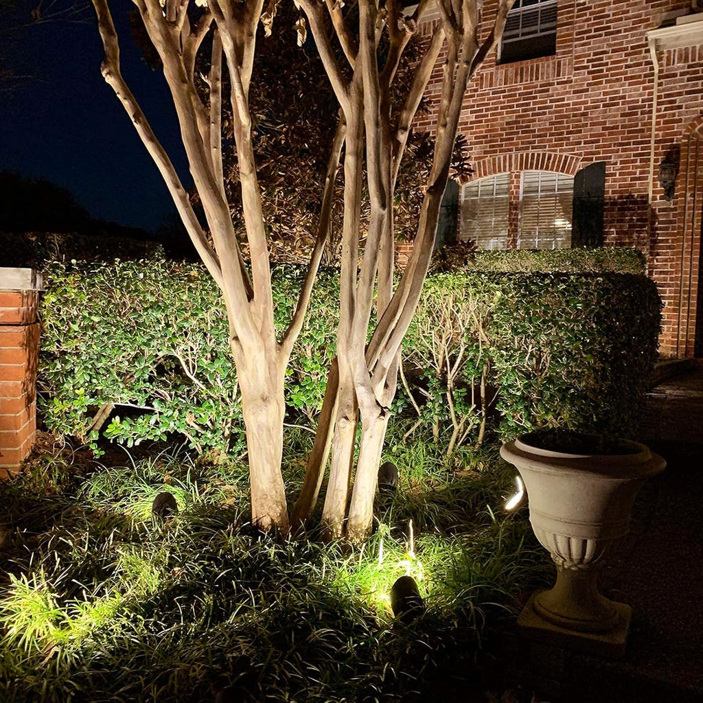 8 Pack 5 Watt LED Landscape Lights 2700K 400 Lumens I989